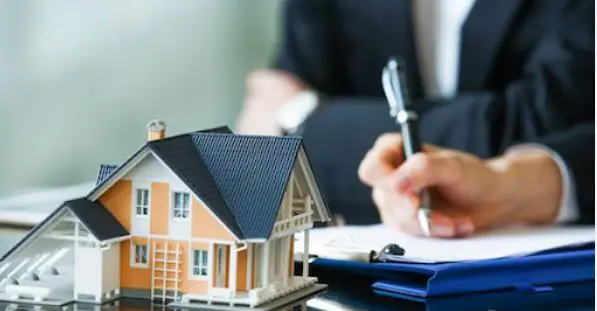 real estate Real Estate